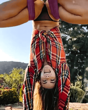 hot girls are here for you 31 gifs 3.html - 1 HD GIF | Premium Gallery 2019