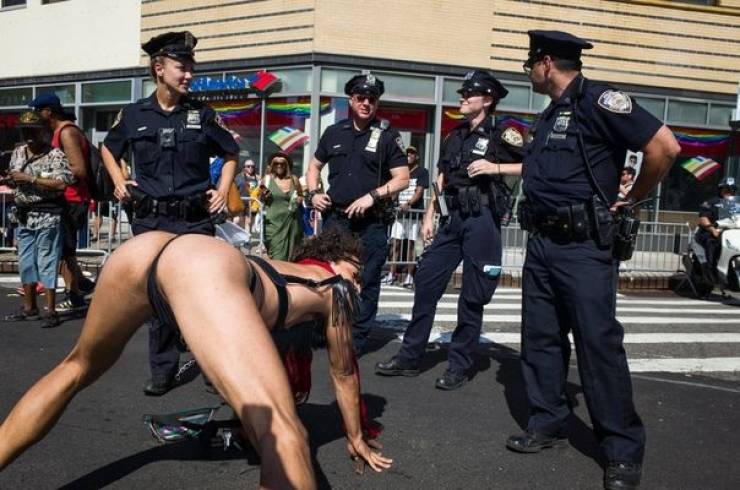 Girls Are Having Tons Of Fun!