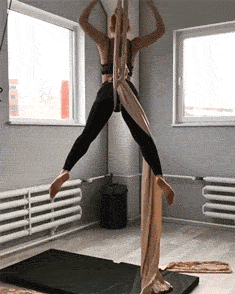 hotties fail just like everyone else 30 gifs 10.html - 1 HD GIF | Premium Gallery 2019