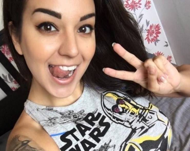 Girls Are Ready For “The Rise Of Skywalker”! Are You?