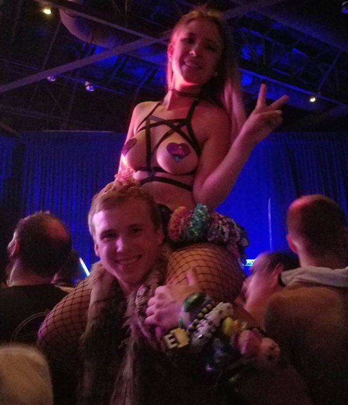 grownup corner 65 pics 9.html - 65 HD Photos | Premium Gallery 2020