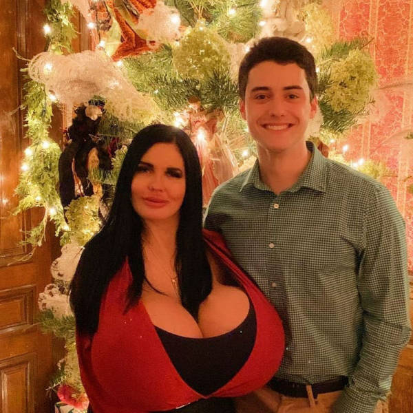 This Woman Just Can’t Stop Enlarging Her Breasts…