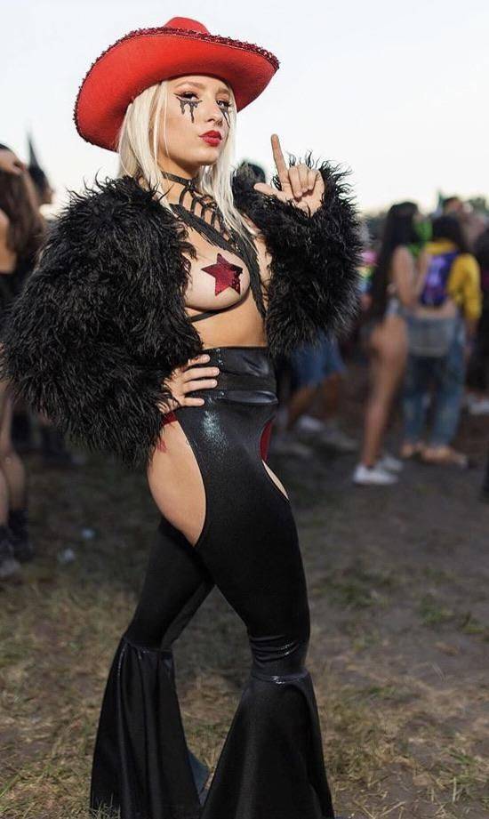 grownup corner 60 pics 11.html - 60 HD Photos | Premium Gallery 2020