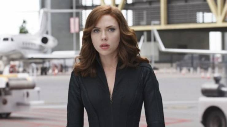 A Smokeshow Of Scarlett Johansson Facts!