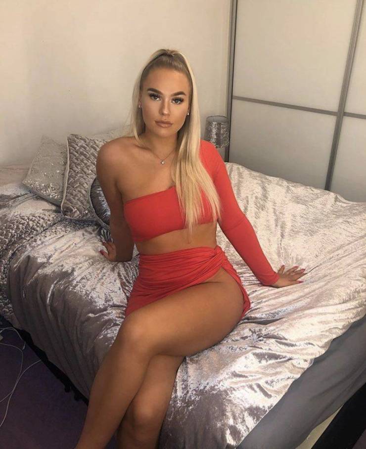 Oh My, Those Tight Dresses