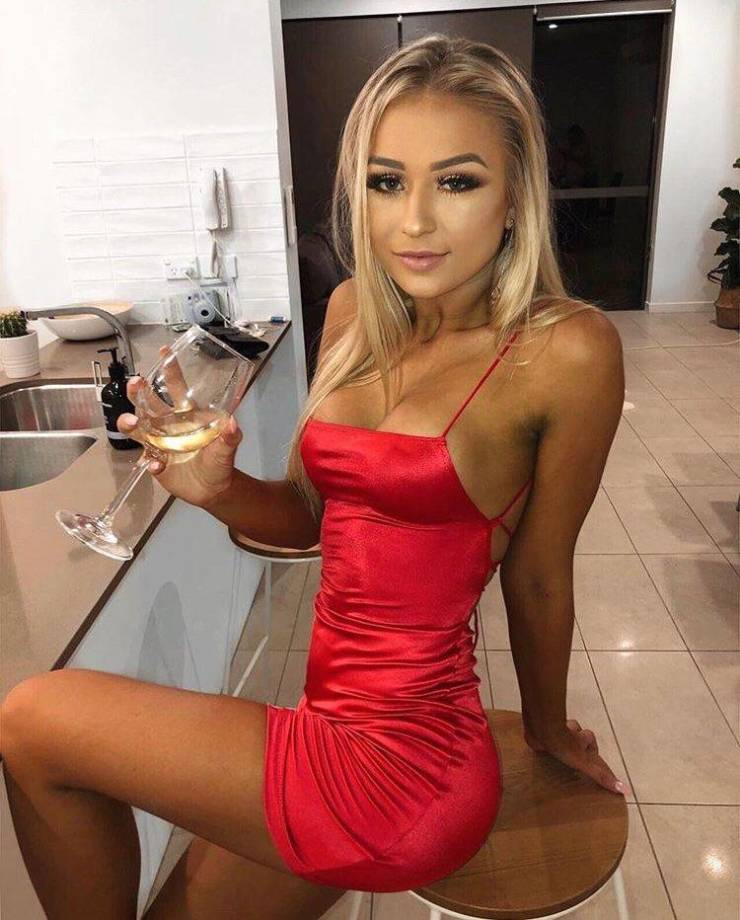 Oh My, Those Tight Dresses