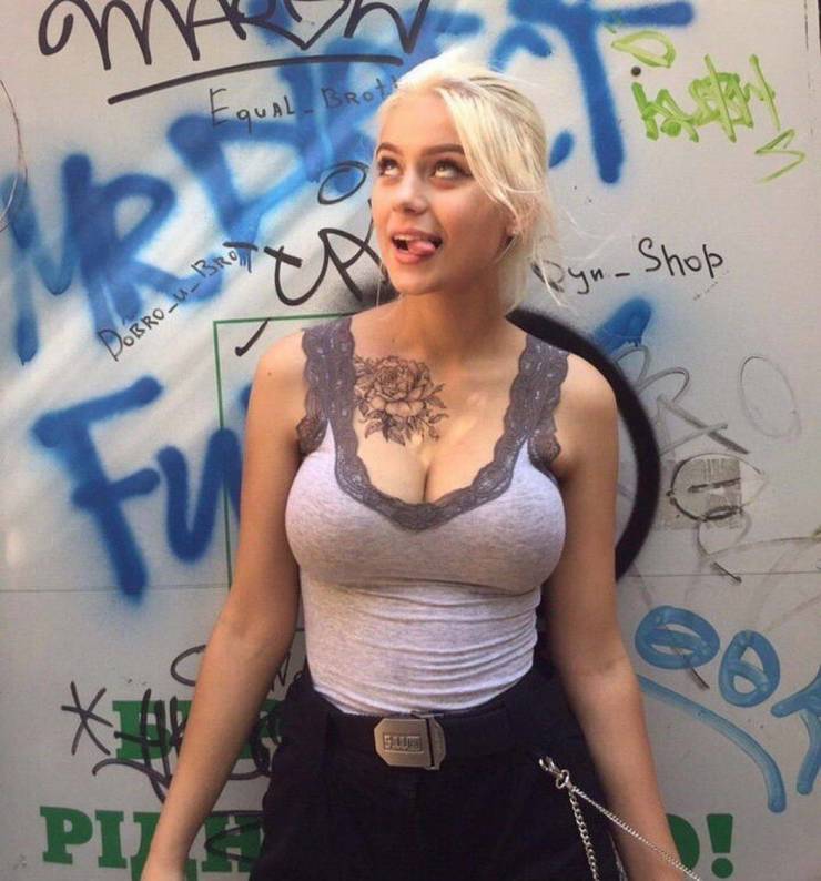 It’s All About the Boobs