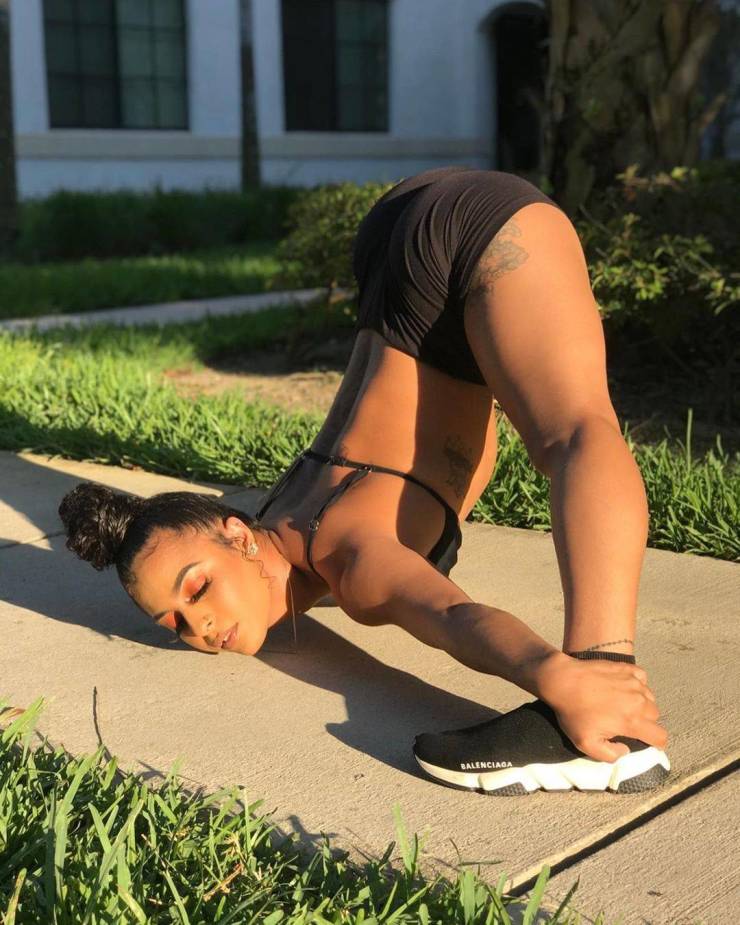 Flexible Girls Will Always Be Sexy