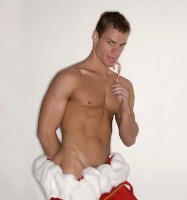 A little surprise for the ladies (49 pics)