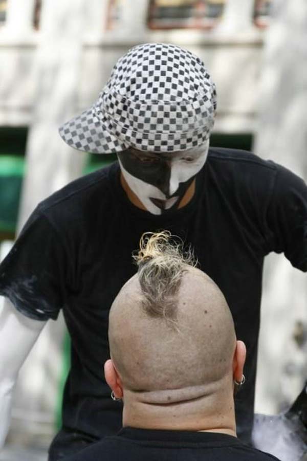 Pictures taken by surprise. Part 2 (67 pics)