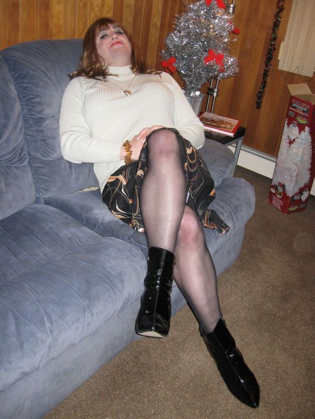 Transvestites. The hidden side of life (36 pics)