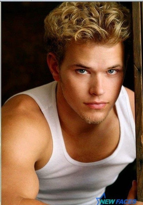 Special women: Hot men for St. Valentine’s Day (57 pics)