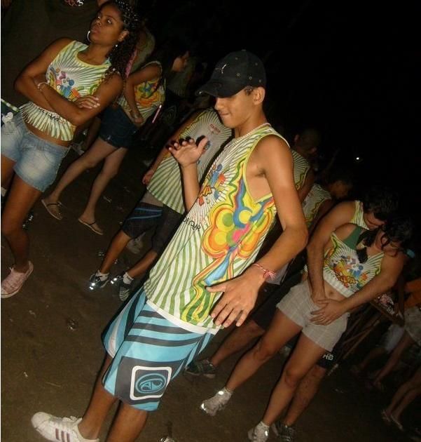 How to spoil a photo (103 pics)