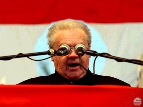 How to spoil a photo (103 pics)