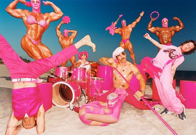 Celebrities in the works by David Lachapelle (73 pics)
