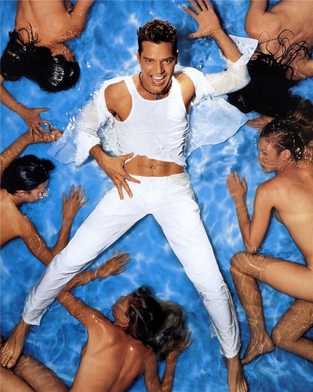 Celebrities in the works by David Lachapelle (73 pics)