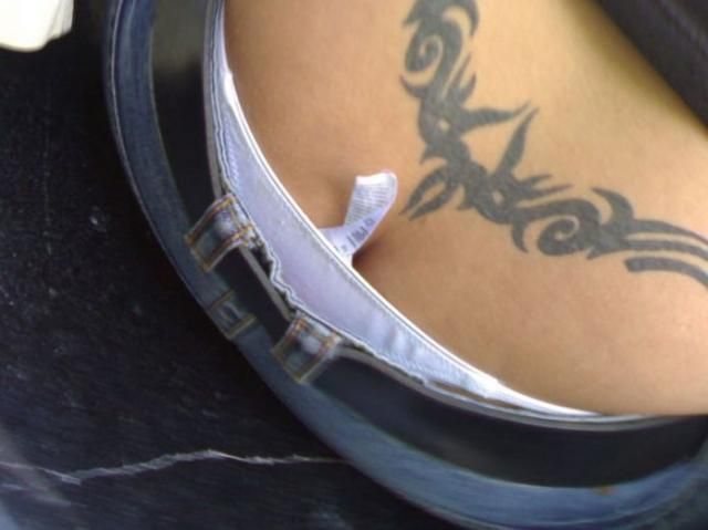 Panties outside. High fashion? (12 pics)