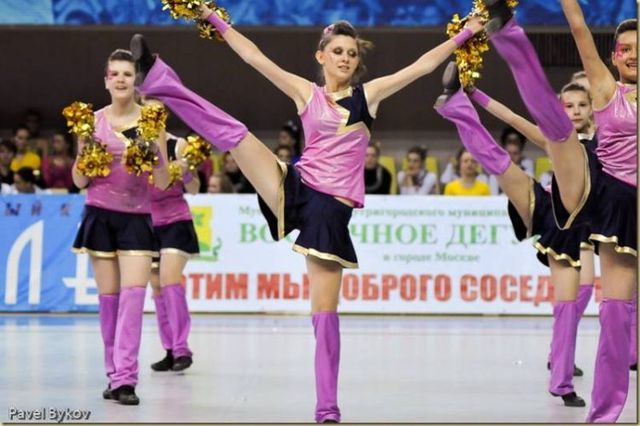 Russian cheerleading girls (66 pics)