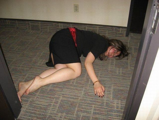 Girls on Friday and Saturday (21 pics)