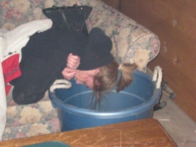 Girls on Friday and Saturday (21 pics)