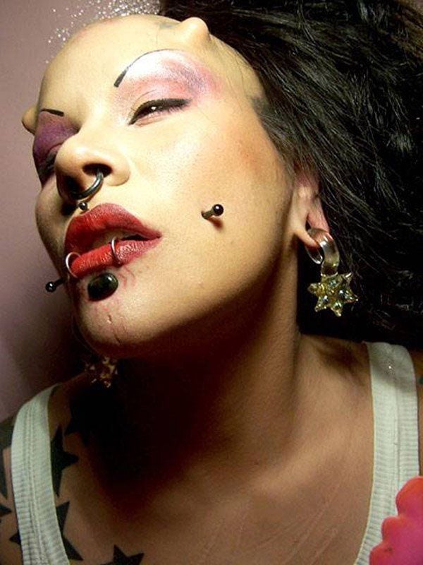 Transformation from hell (17 pics)