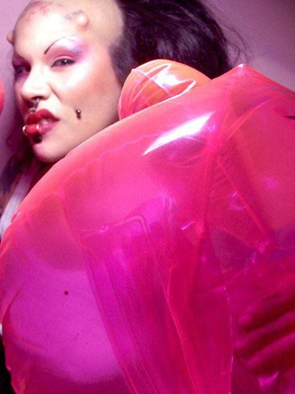 Transformation from hell (17 pics)