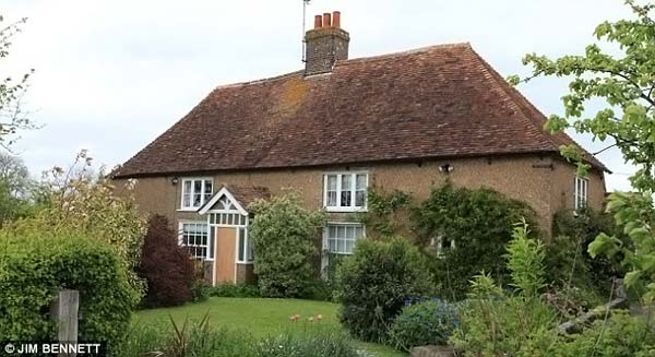 Curiosities and bonus pictures