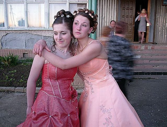 How Russian youth celebrates their graduation day (60 pics)