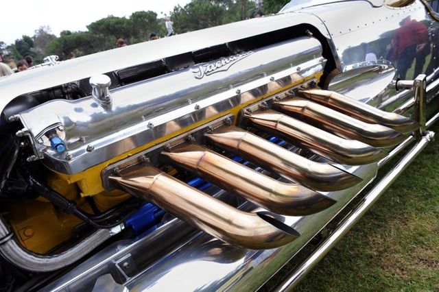 Curiosities and bonus pictures