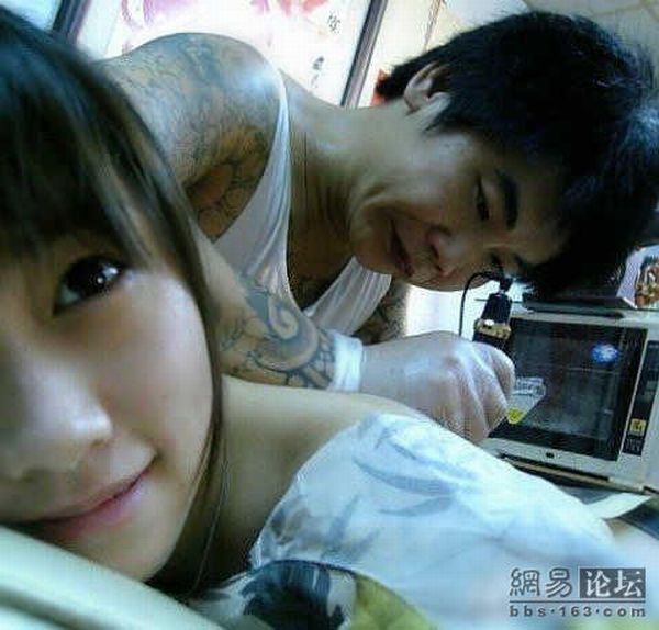 Unusual tattoo (8 pics)