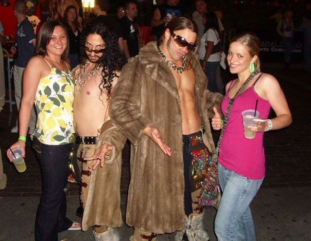 Do you like douchebags? (67 pics)