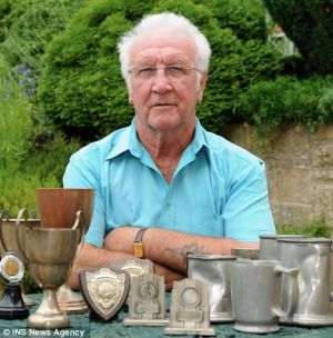 Curiosities and bonus pictures