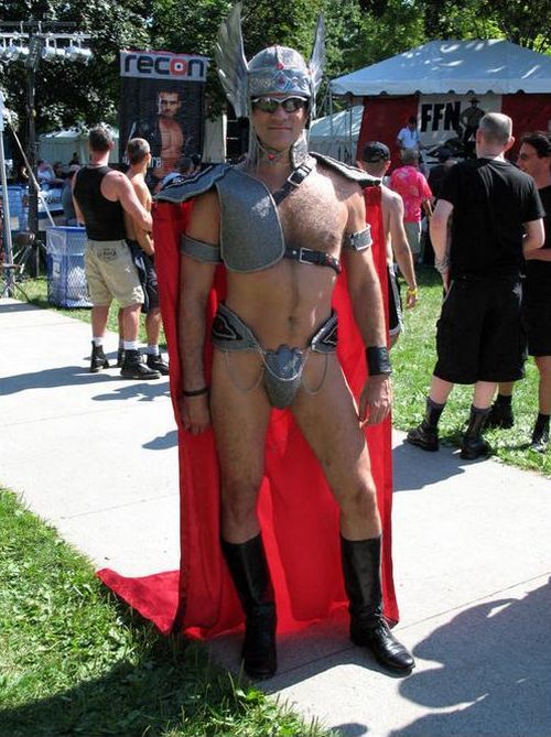 Who’s better: cosplay guys or cosplay girls? (47 pics)