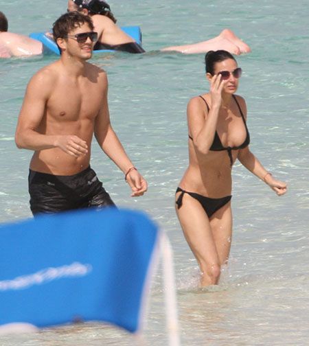 Curiosities and bonus pictures