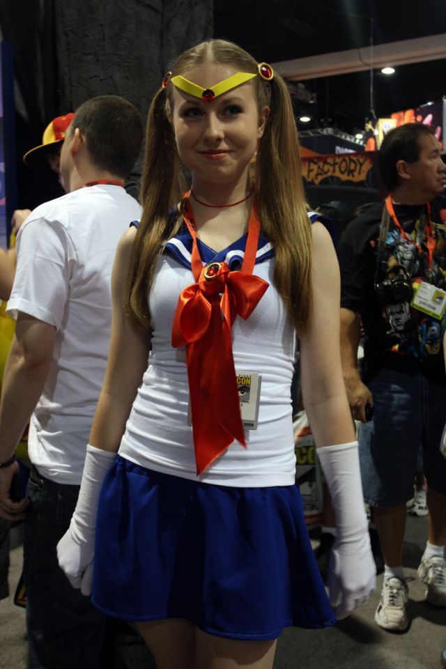 The girls at Comic-Con 2009 (42 pics)