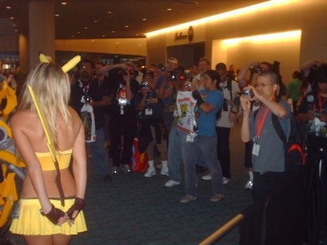 Jessica Nigri in a Pokemon costume (36 pics)