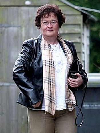 Susan Boyle’s great makeover (9 pics)