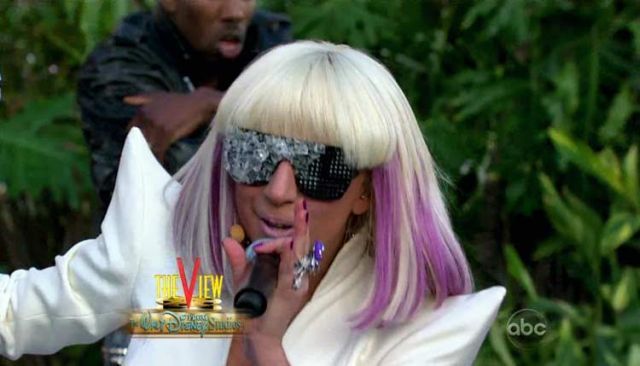 Lady Gaga vs Roisin Murphy (39 pics)