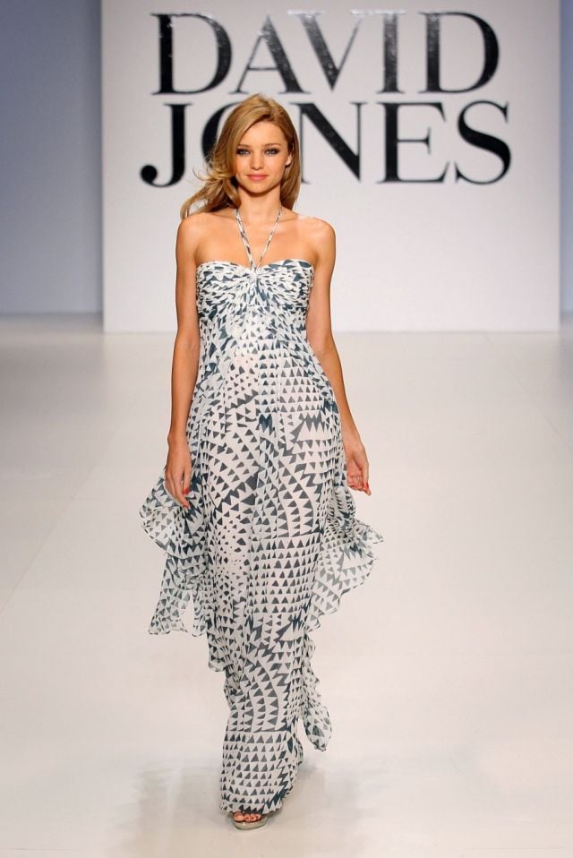 Miranda Kerr at a fashion show in Melbourne (19 pics)