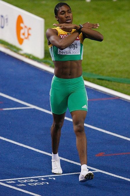 Athlete Caster Semenya - man or woman? (20 pics)