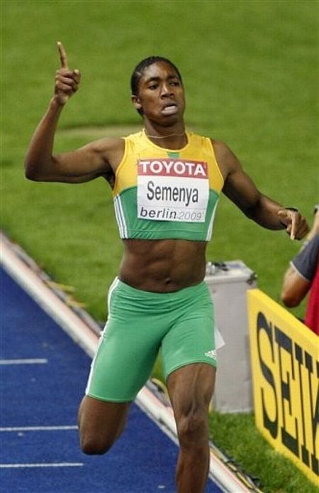 Athlete Caster Semenya - man or woman? (20 pics)