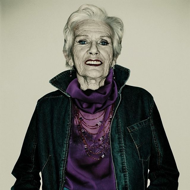 Beautiful works of Christopher Gilbert (120 pics)