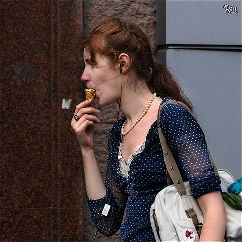 Girls are a sweet tooth (23 pics)