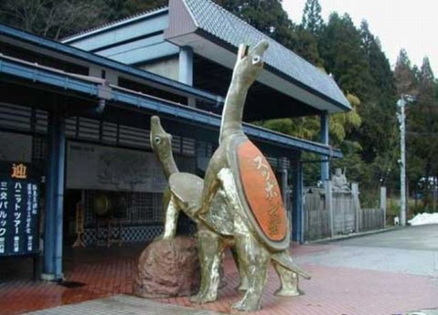 Only in Asia (145 pics)