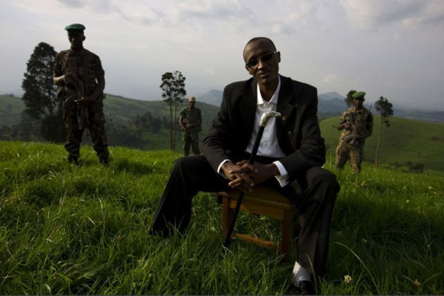 Life, death and money of mafia in the Congo (58 pics)