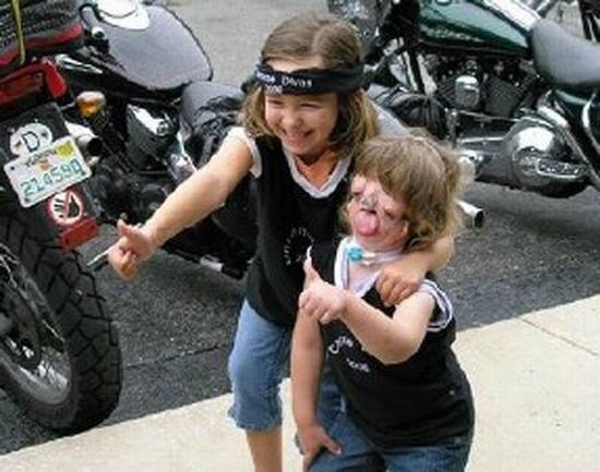 Girl Without a Face (19 pics + 1 video)