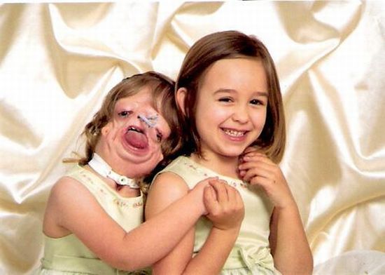 Girl Without a Face (19 pics + 1 video)