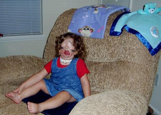 Girl Without a Face (19 pics + 1 video)