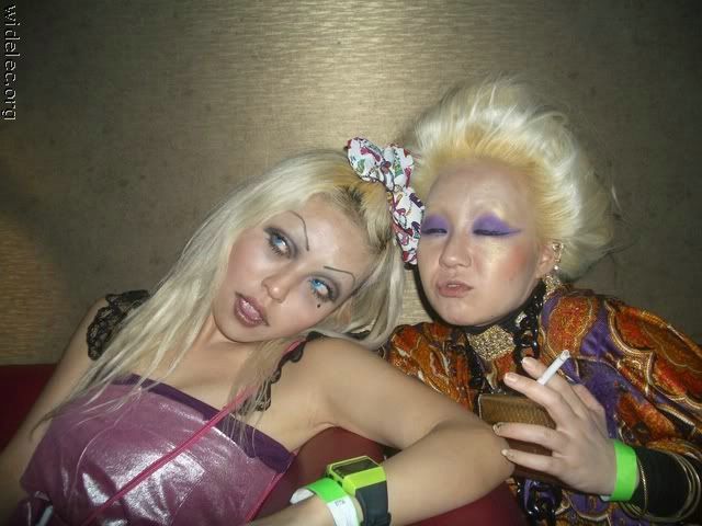 Freaks are around us. Part 2 (62 pics)