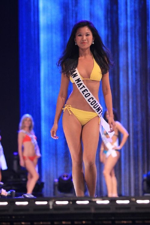 Miss California Bikini Contest (9 pics)
